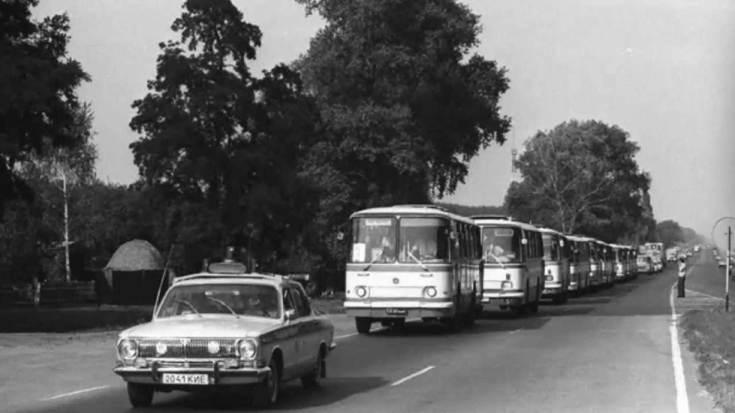 pripyat-evacuation-1986-chernobyl-photo-min